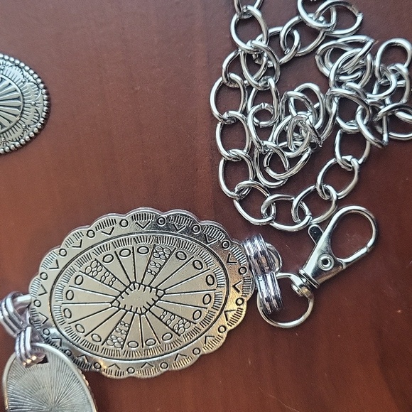 2 Pc Western Concho Belt for Woman Vintage Style Plus Cowgirl Earrings - Picture 7 of 12